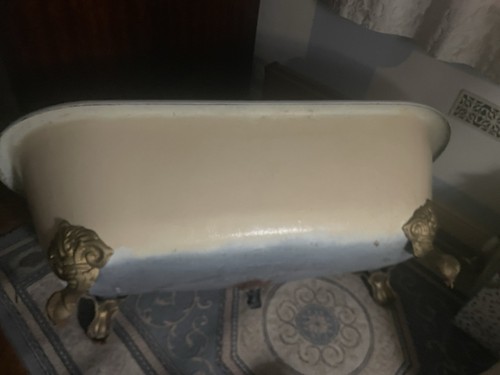 Cast iron roll - cast, top